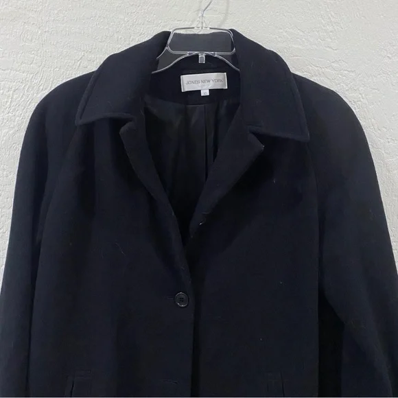 Vintage Black long 100% pure wool overcoat jacket by Jones New York sz 10 S/M - Picture 7 of 9